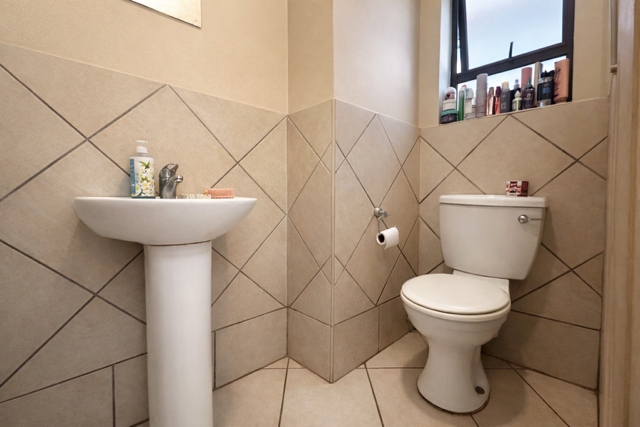 1 Bedroom Property for Sale in Spitskop Free State